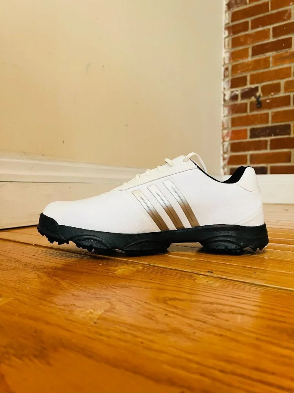 Men's Adidas Golf Shoes Sneakers Size 10.5